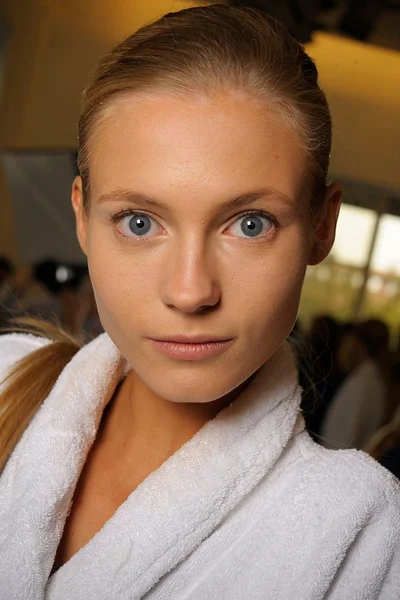 Look 8